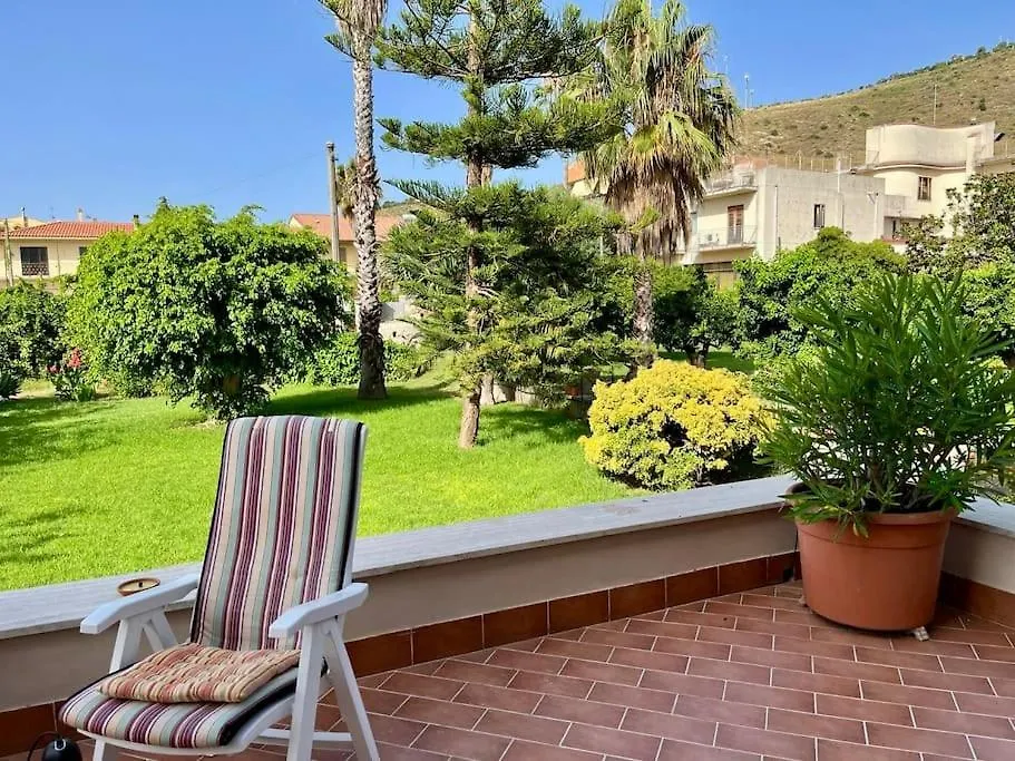Charmant Villa Santa Lucia Capo dʼOrlando إيطاليا