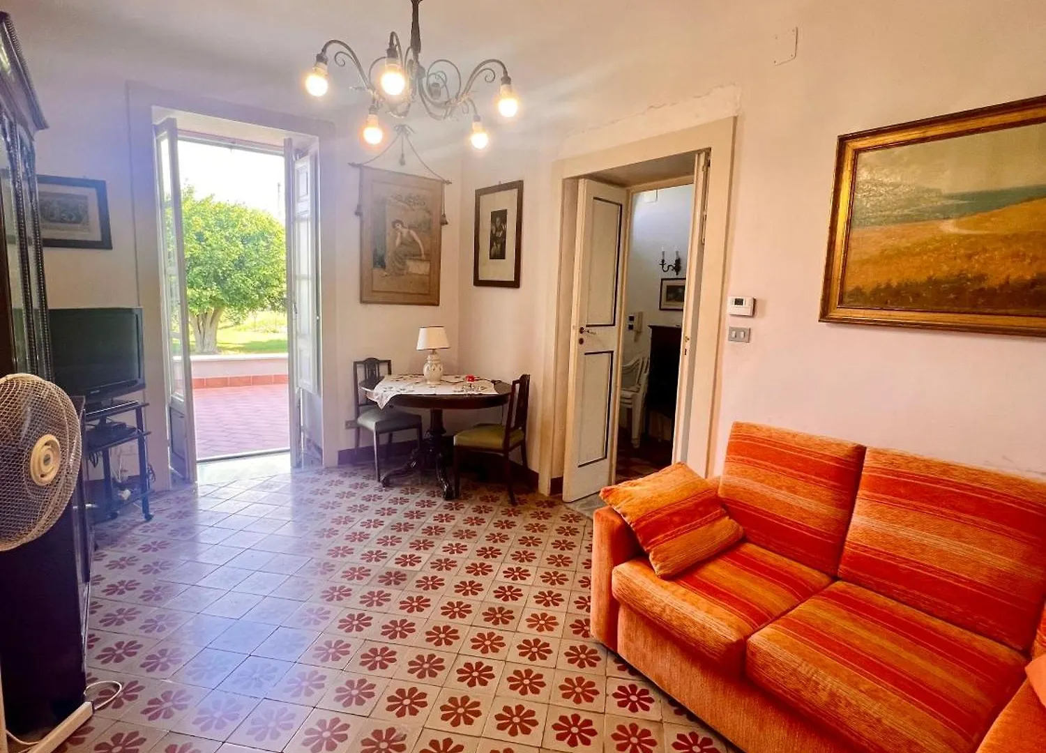 شقة Charmant Villa Santa Lucia Capo dʼOrlando إيطاليا